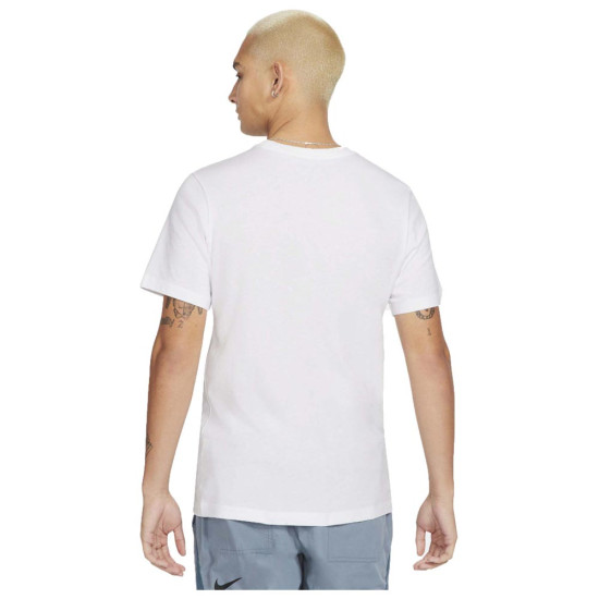 Nike Ανδρική κοντομάνικη μπλούζα Sportswear Nike Ανδρική κοντομάνικη μπλούζα Sportswear